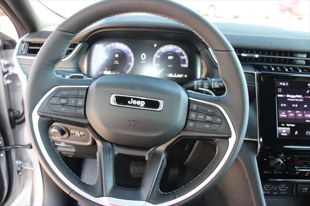 new 2025 Jeep Grand Cherokee car, priced at $41,767