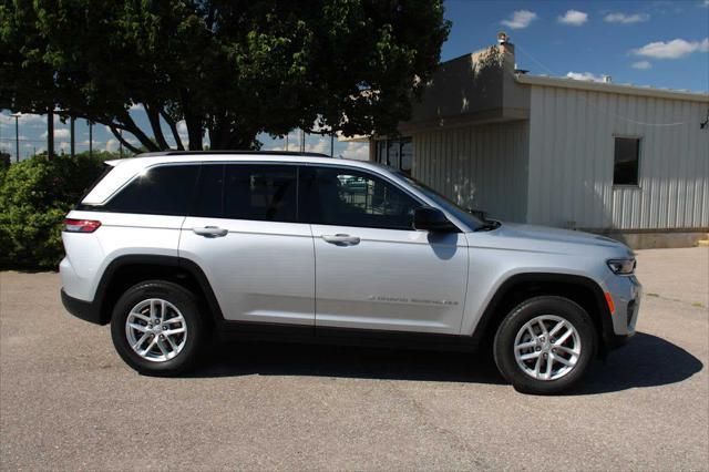 new 2025 Jeep Grand Cherokee car, priced at $41,767