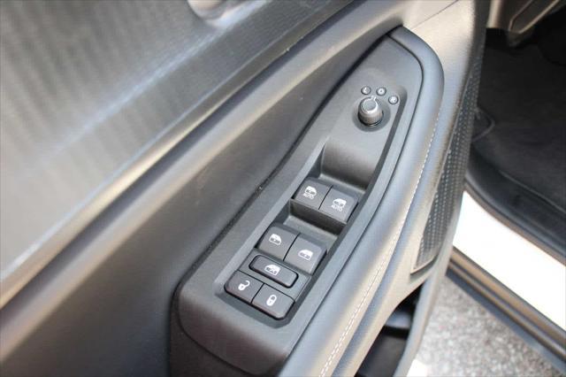 new 2025 Jeep Grand Cherokee L car, priced at $43,253