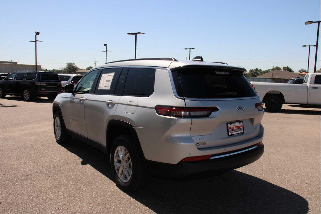 new 2025 Jeep Grand Cherokee L car, priced at $43,670