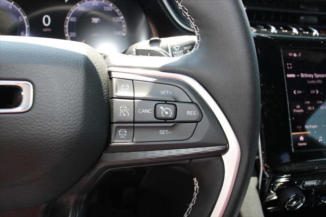new 2025 Jeep Grand Cherokee L car, priced at $43,253