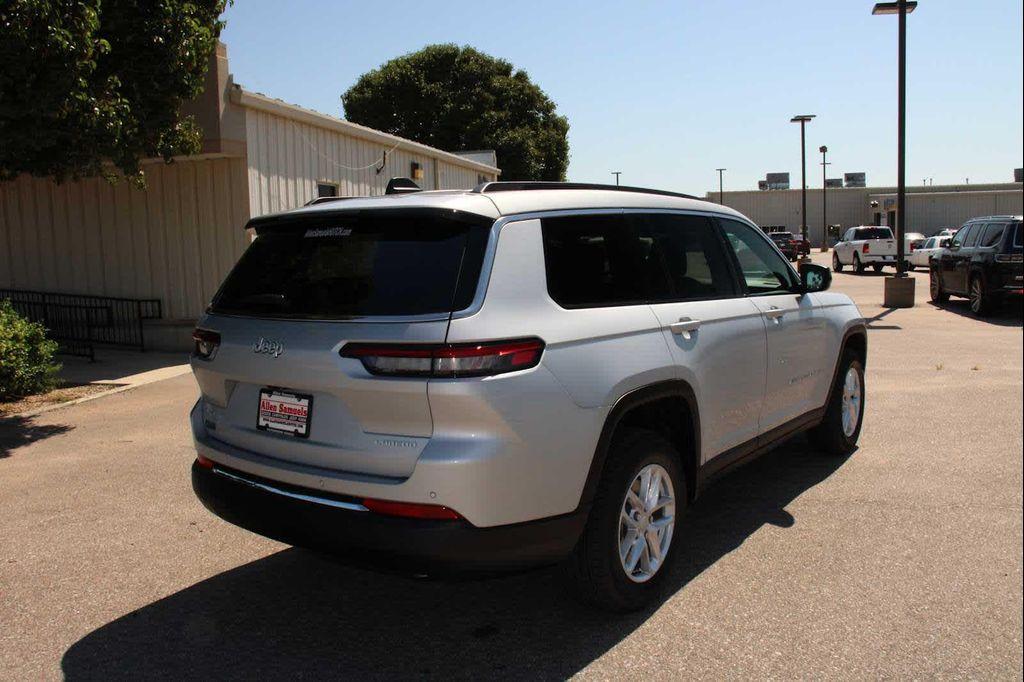 new 2025 Jeep Grand Cherokee L car, priced at $43,670
