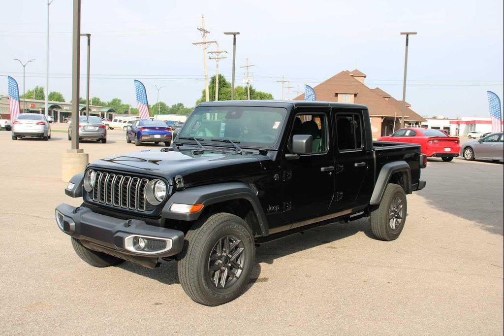 new 2025 Jeep Gladiator car, priced at $43,600