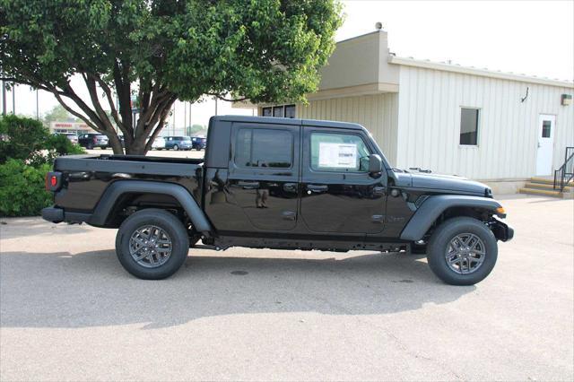 new 2025 Jeep Gladiator car, priced at $44,473