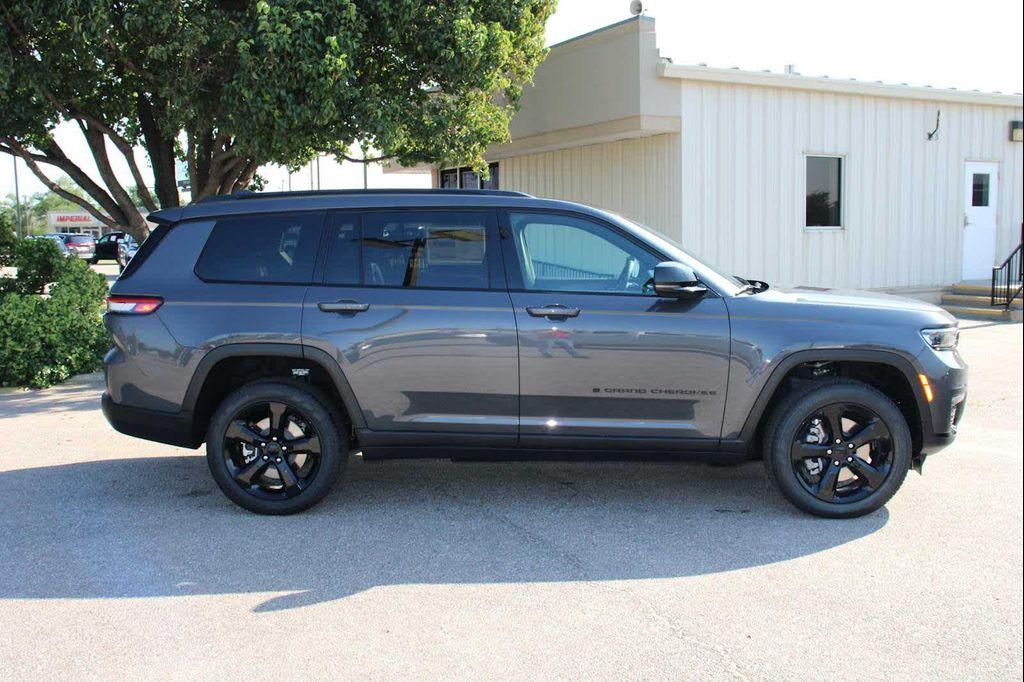 new 2025 Jeep Grand Cherokee L car, priced at $47,970