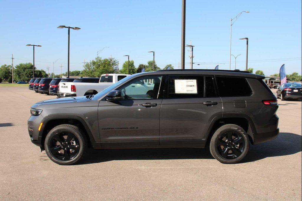 new 2025 Jeep Grand Cherokee L car, priced at $47,970