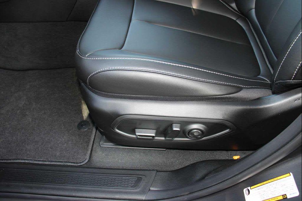 new 2025 Jeep Grand Cherokee L car, priced at $47,970