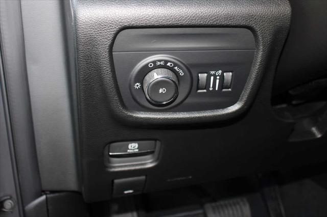 new 2025 Jeep Grand Cherokee L car, priced at $48,147