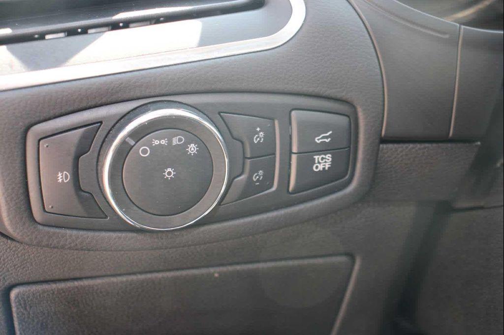 used 2022 Ford Edge car, priced at $23,299