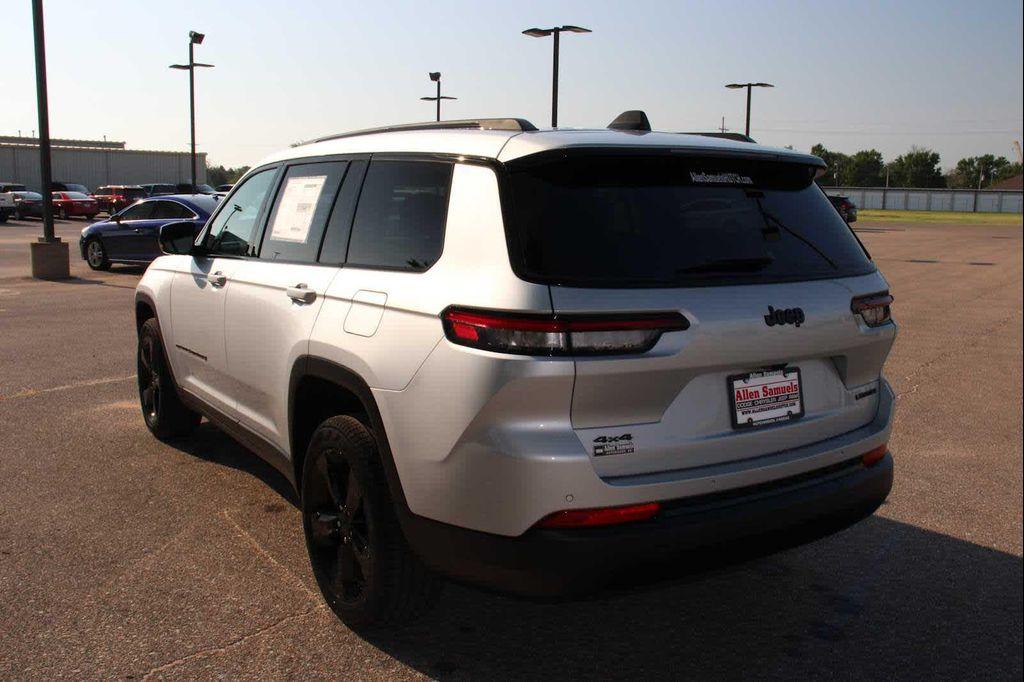 new 2025 Jeep Grand Cherokee L car, priced at $52,220