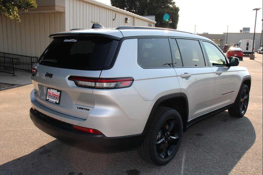 new 2025 Jeep Grand Cherokee L car, priced at $52,220