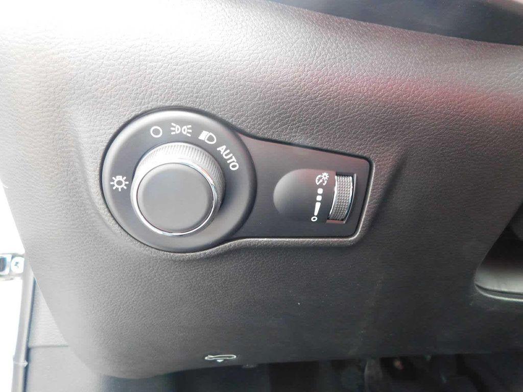 new 2024 Jeep Compass car, priced at $27,495