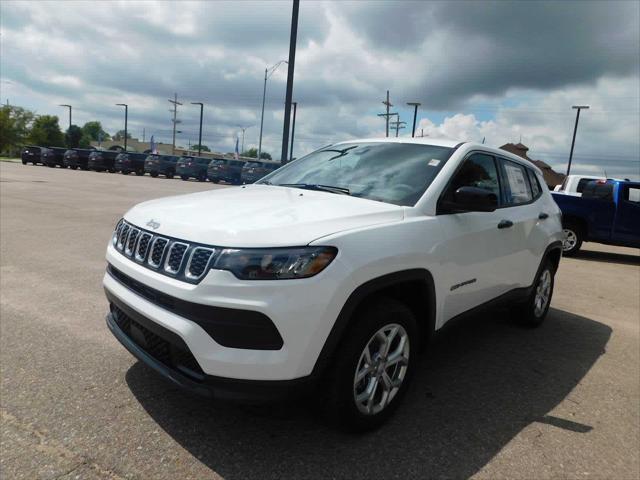 new 2024 Jeep Compass car, priced at $27,495