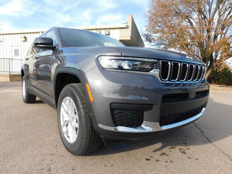 new 2024 Jeep Grand Cherokee L car, priced at $43,925