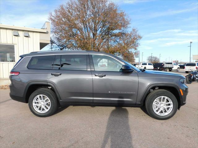 new 2024 Jeep Grand Cherokee L car, priced at $39,425