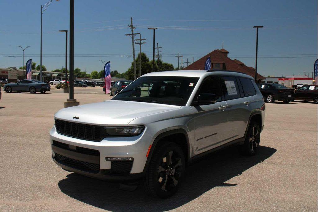 new 2025 Jeep Grand Cherokee L car, priced at $52,970
