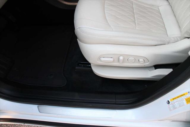 used 2022 Buick Enclave car, priced at $35,299