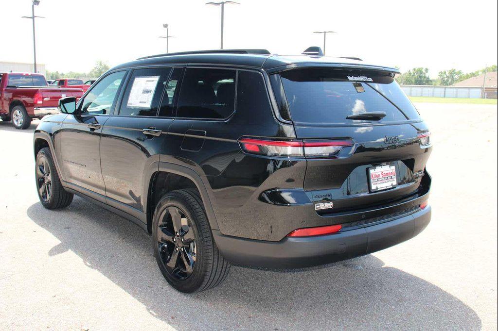 new 2025 Jeep Grand Cherokee L car, priced at $54,110