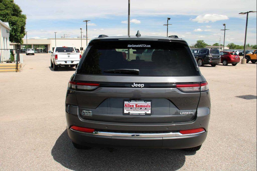 new 2025 Jeep Grand Cherokee car, priced at $45,165
