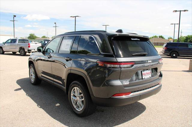 new 2025 Jeep Grand Cherokee car, priced at $45,165