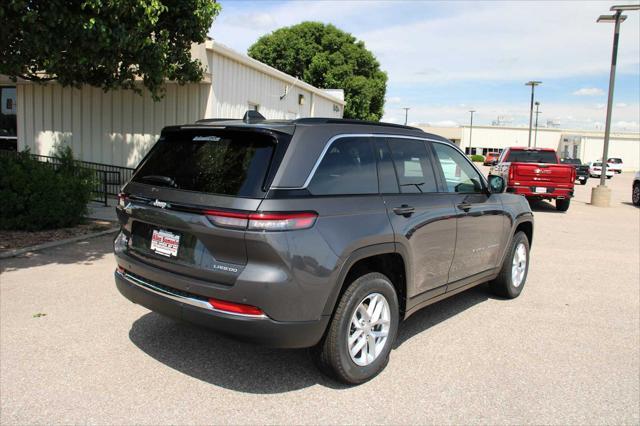 new 2025 Jeep Grand Cherokee car, priced at $45,165