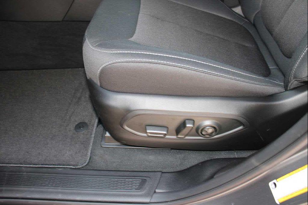 new 2025 Jeep Grand Cherokee car, priced at $45,165