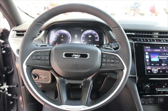 new 2025 Jeep Grand Cherokee car, priced at $45,165