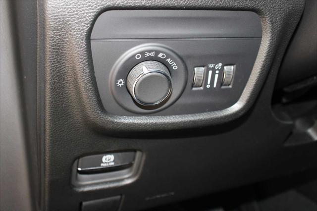 new 2025 Jeep Grand Cherokee car, priced at $45,165
