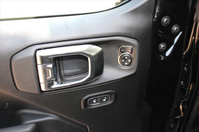new 2025 Jeep Gladiator car, priced at $48,363