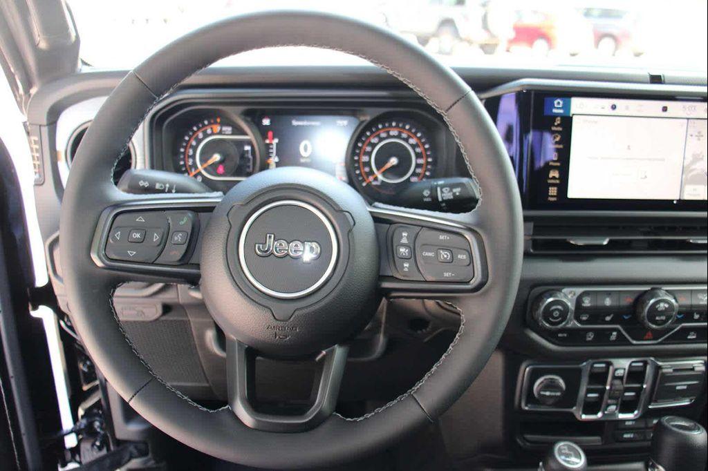 new 2025 Jeep Gladiator car, priced at $48,490