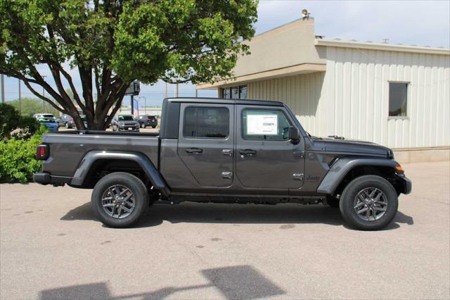 new 2025 Jeep Gladiator car, priced at $46,768