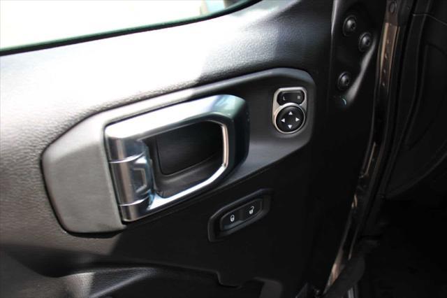new 2025 Jeep Gladiator car, priced at $46,768