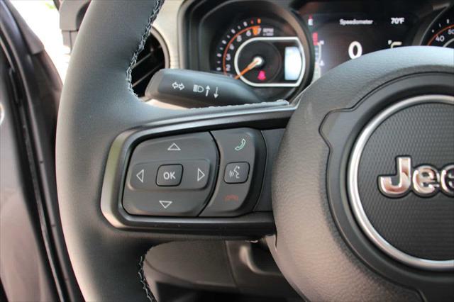 new 2025 Jeep Gladiator car, priced at $46,768