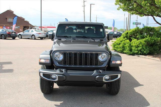 new 2025 Jeep Gladiator car, priced at $46,768
