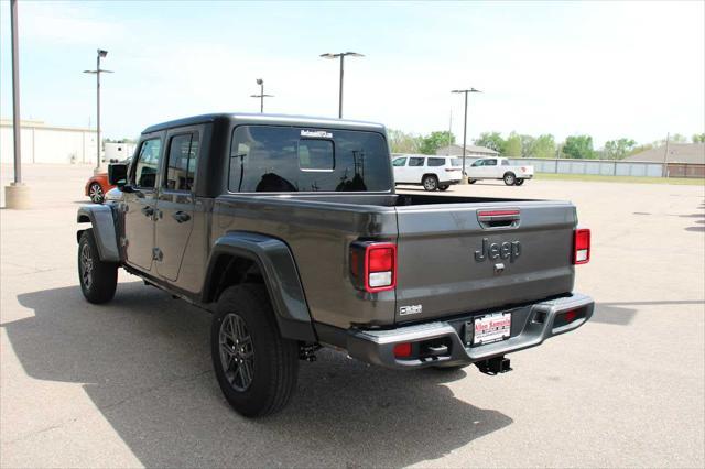 new 2025 Jeep Gladiator car, priced at $46,768