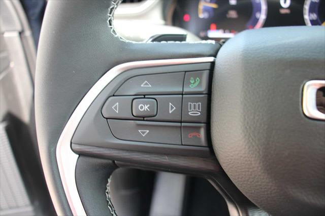 new 2025 Jeep Grand Cherokee car, priced at $41,767