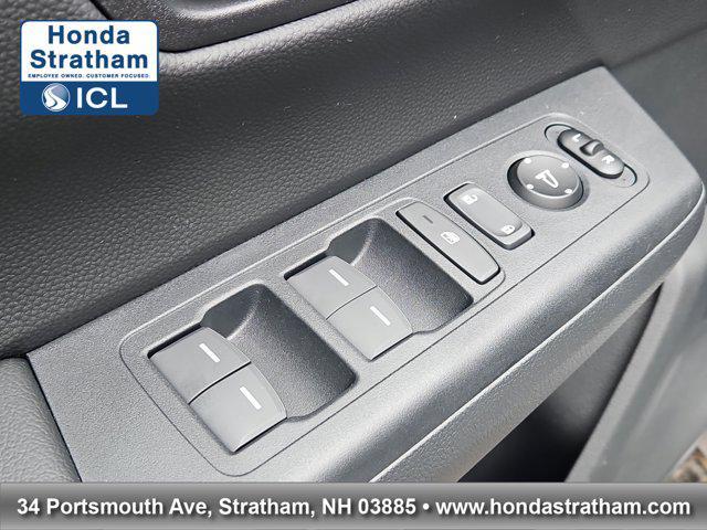 new 2026 Honda CR-V Hybrid car, priced at $42,130