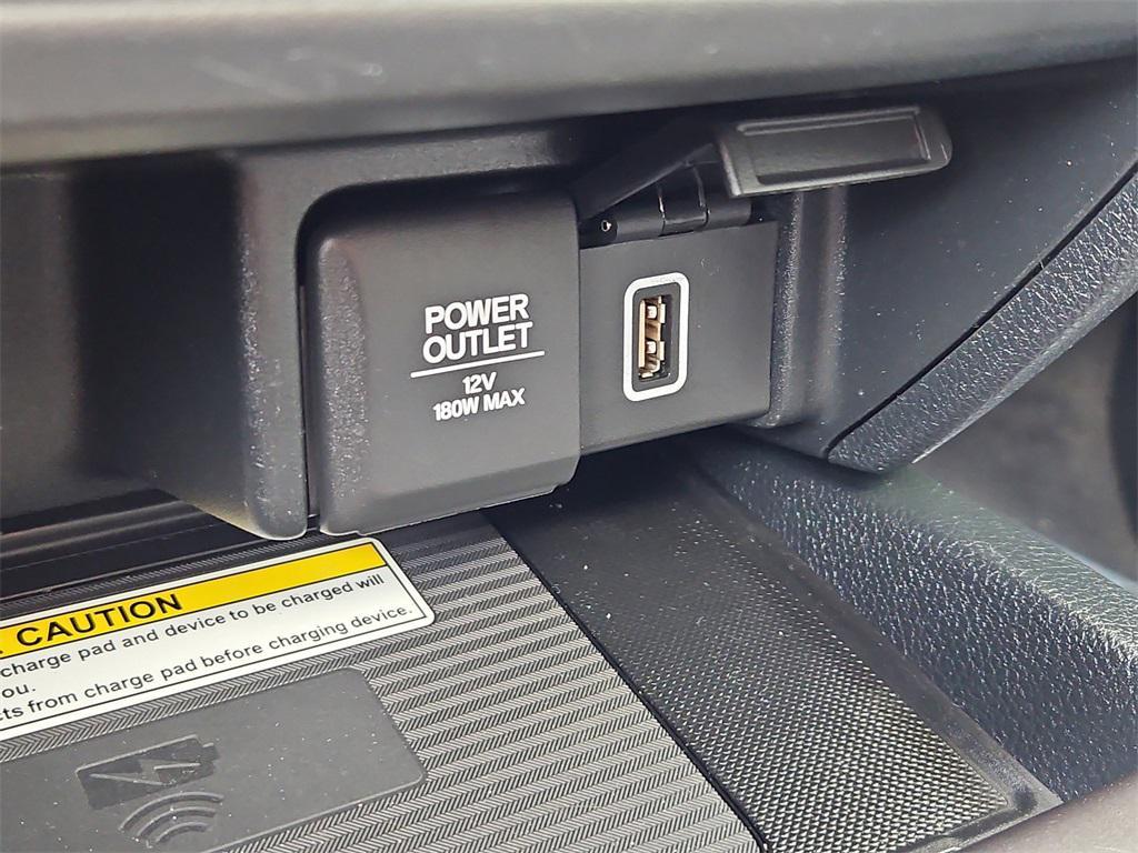 used 2022 Honda Pilot car, priced at $32,487