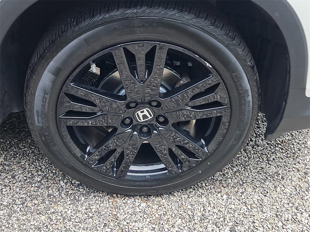 used 2022 Honda Pilot car, priced at $32,487