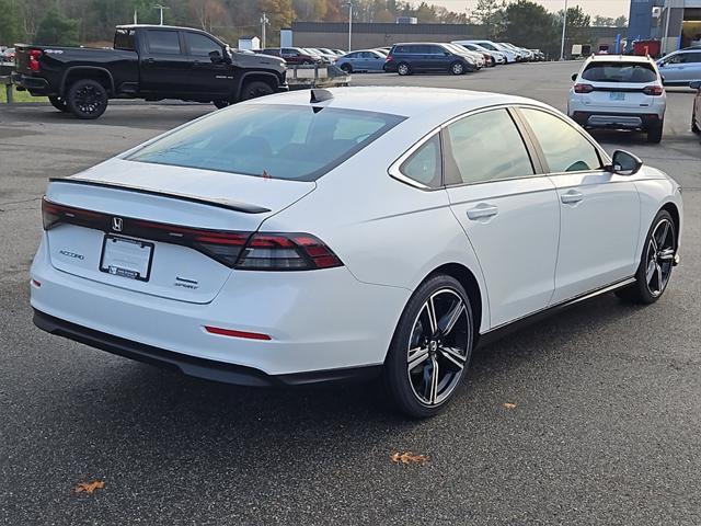 new 2025 Honda Accord Hybrid car, priced at $35,205