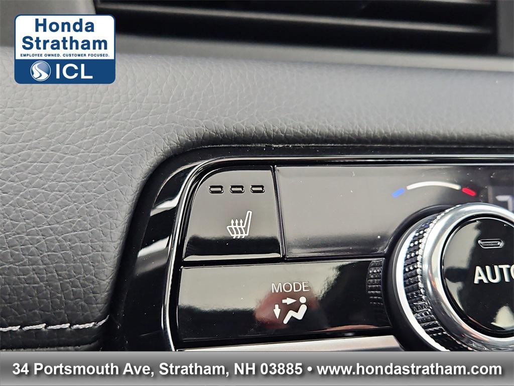 new 2025 Honda Pilot car, priced at $53,405