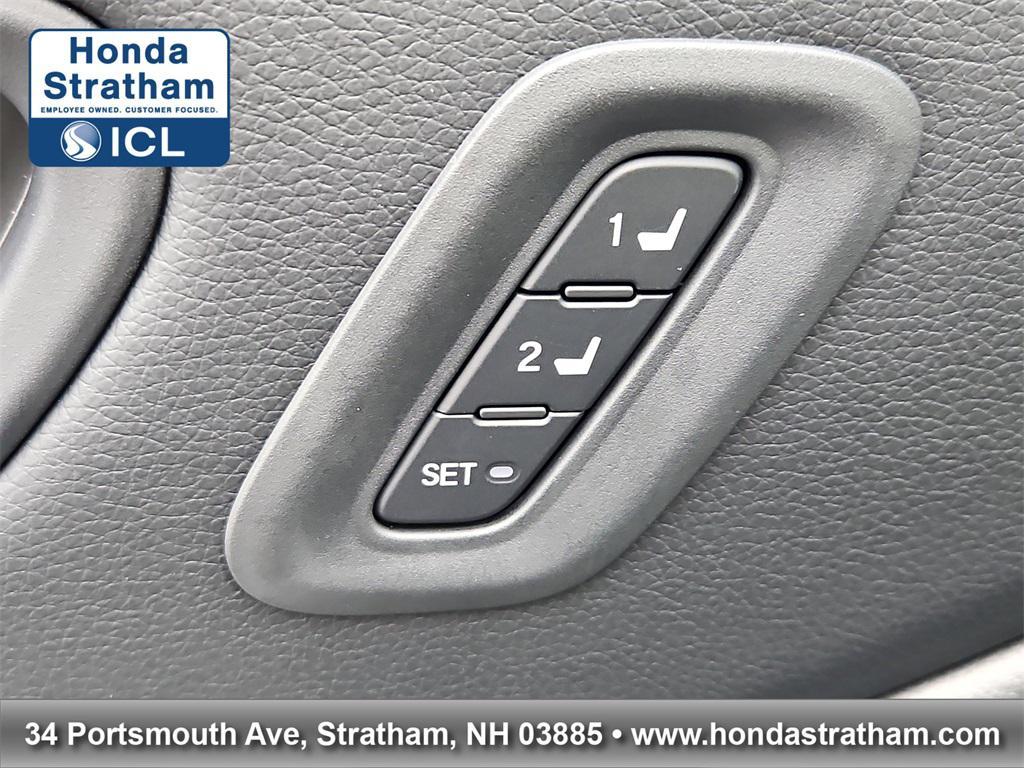 new 2025 Honda Pilot car, priced at $53,405