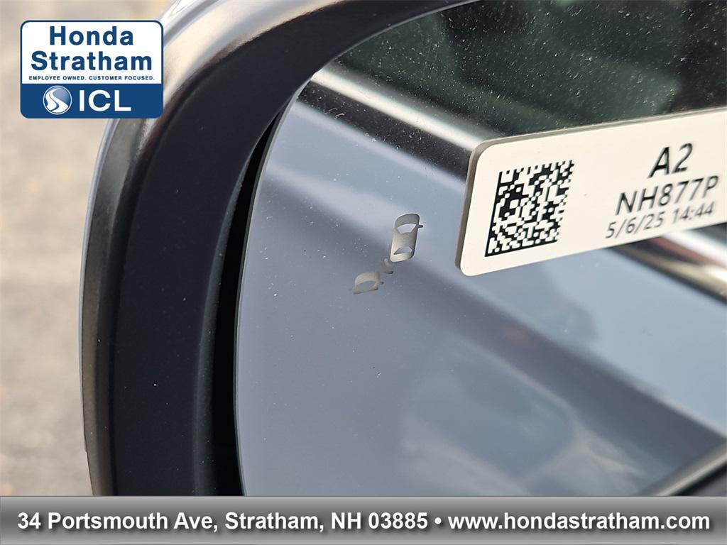 new 2025 Honda Pilot car, priced at $53,405
