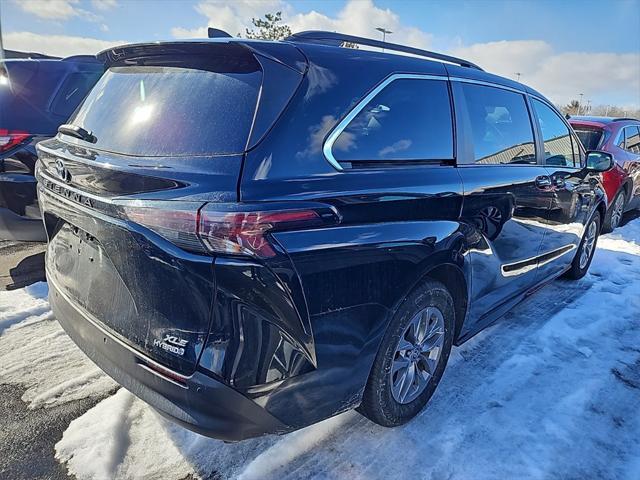 used 2023 Toyota Sienna car, priced at $41,987