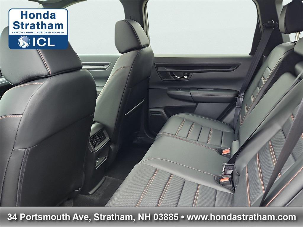 new 2026 Honda CR-V Hybrid car, priced at $41,675