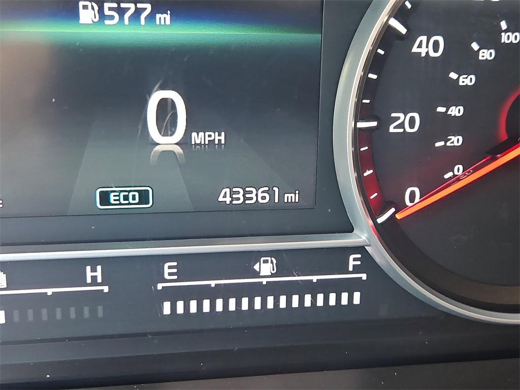 used 2022 Kia Sorento Hybrid car, priced at $27,987