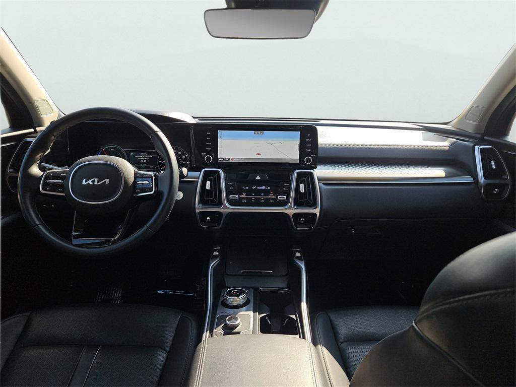 used 2022 Kia Sorento Hybrid car, priced at $27,987