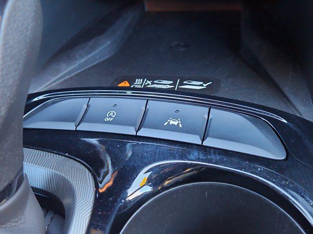 used 2024 Buick Envista car, priced at $22,987