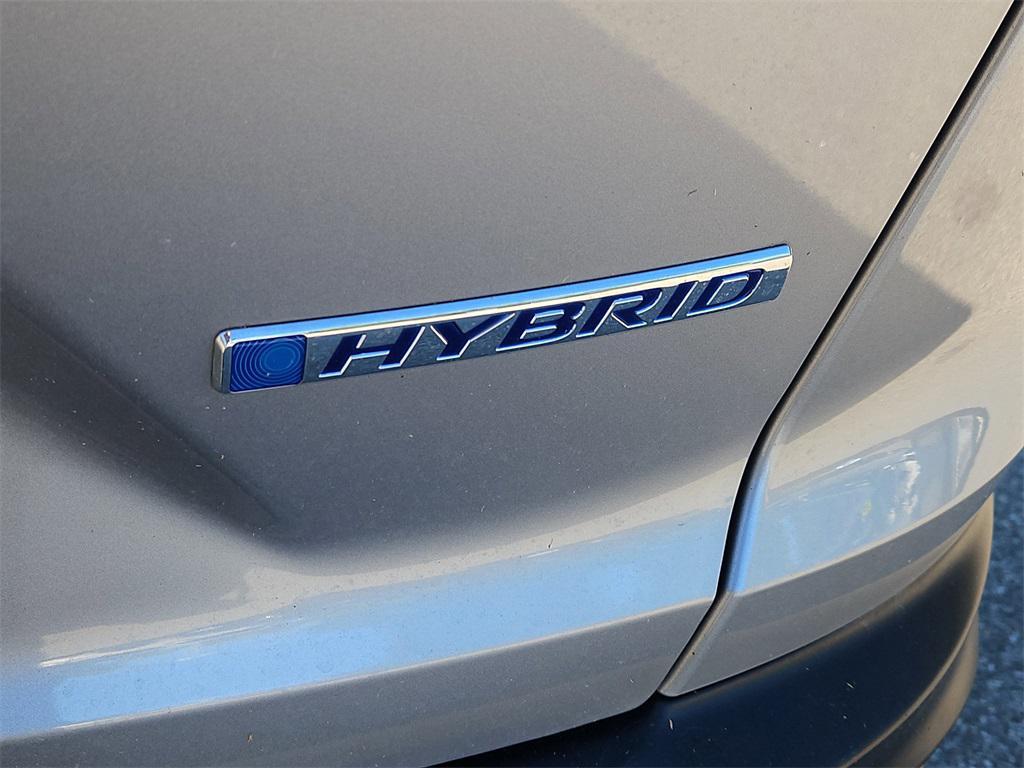 used 2022 Honda CR-V Hybrid car, priced at $32,618