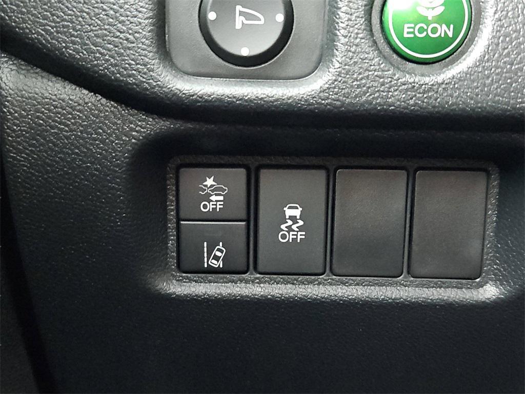 used 2022 Honda Pilot car, priced at $34,987